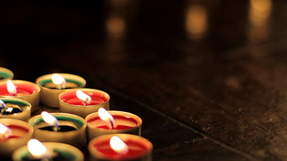 Red Green Candles